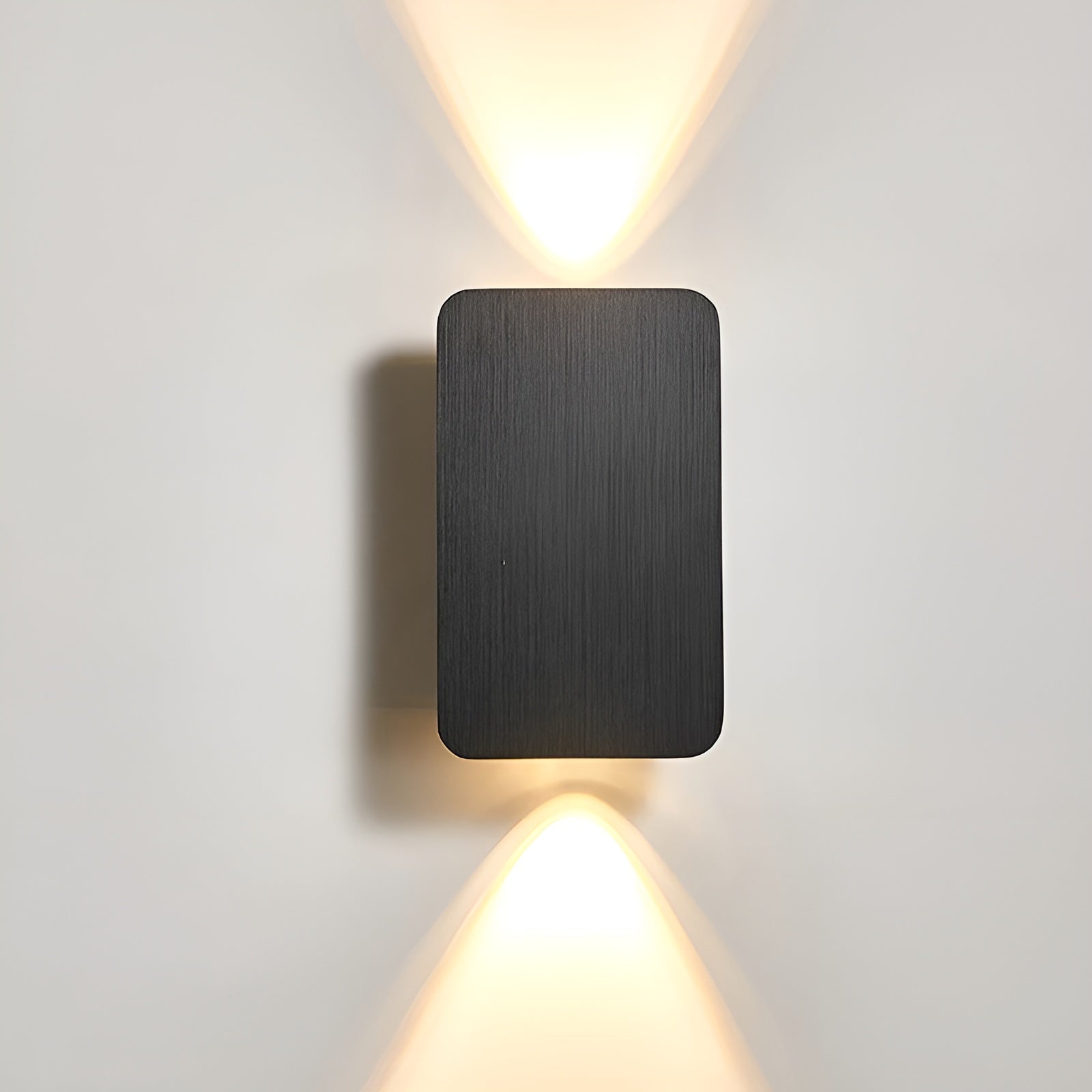 LumiÉlégance | Applique Murale LED Minimaliste pour Salon
