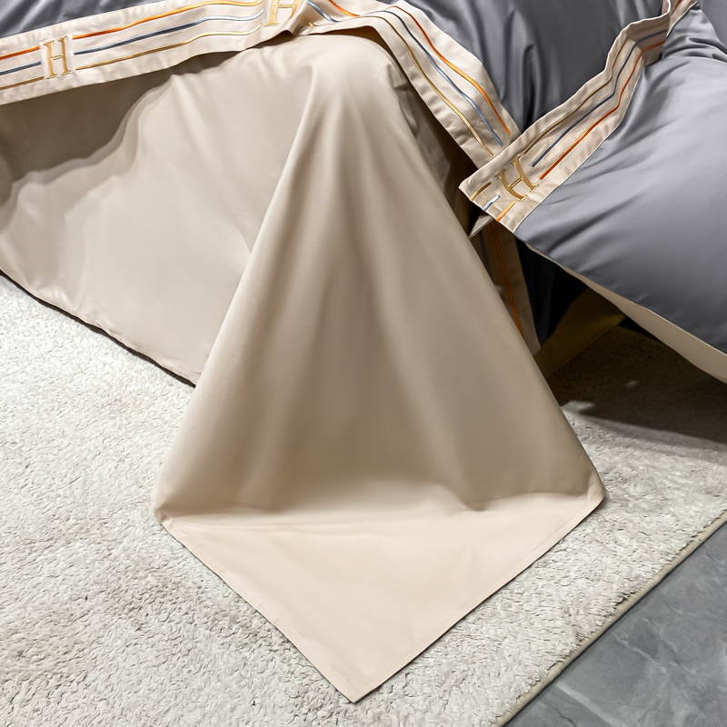 CotonLuxe - Ensemble de Linge de Lit en Satin Coton Brodé 4 Pièces