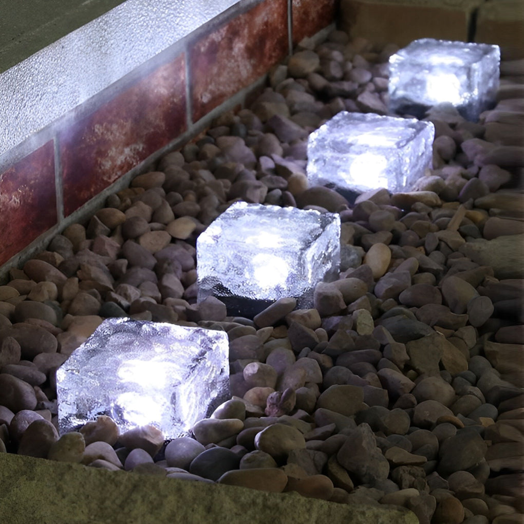Lumière solaire extérieure moderne en verre givré